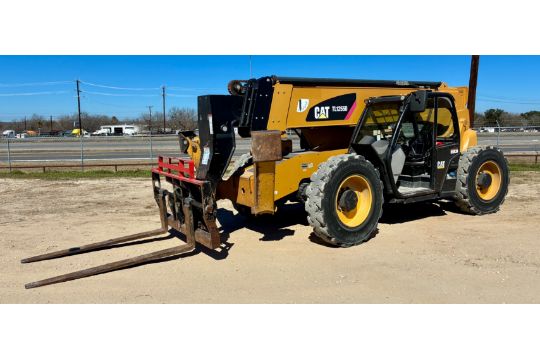 2020 CAT FORKLIFT TL1255D