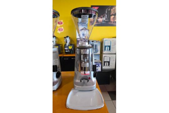 Premium Cafe & Restaurant Equipment
