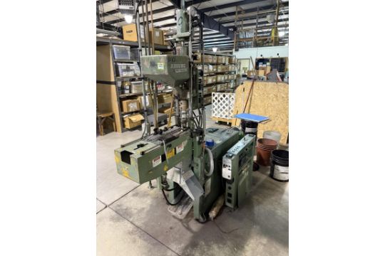 Arburg Vertical Injection Molding Machine