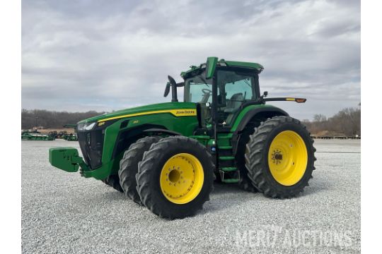 2023 John Deere 8R 310 Tractor