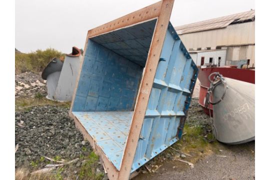 Steel Hopper with Wear Plates