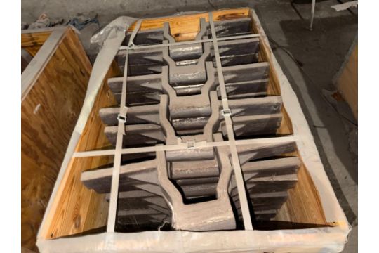 (40) Unused Drag Chain Links