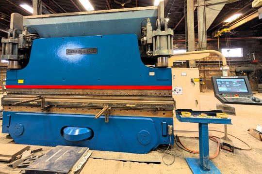 CINCINNATI AUTOFORM CNC HYDRAULIC PRESS BRAKE, 350-TON…