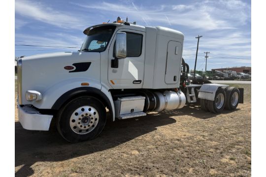 2018 PETERBILT 567