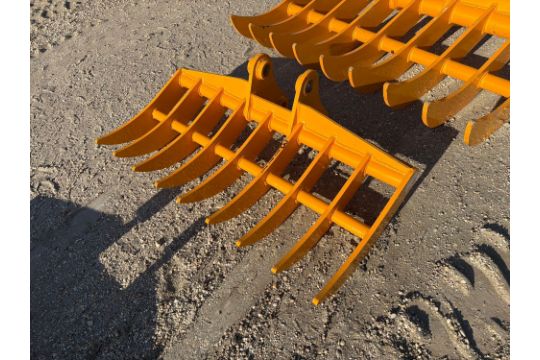 NEW GIYI 38IN. RAKE W/TEETH SKID STEER ATTACHMENT…
