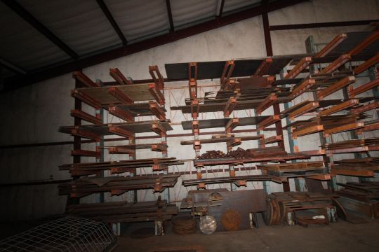 CANTILEVER RACK, 8-tier, 48' arms, approx.15'L.…