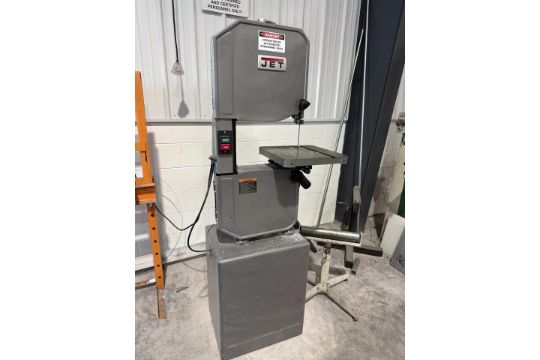 JET 14-inch metal/wood vertical bandsaw