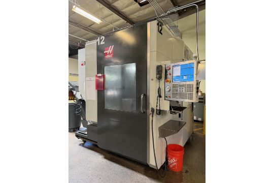 2015 HAAS UMC-750SS 5-Axis CNC Vertical Machining…