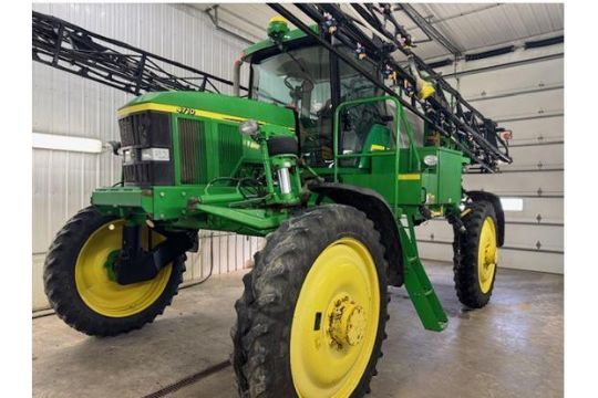 2004 John Deere 4710 Sprayer