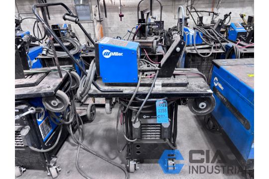 350 AMP MILLER DELTAWELD 350 WELDER INTELLX WIRE…