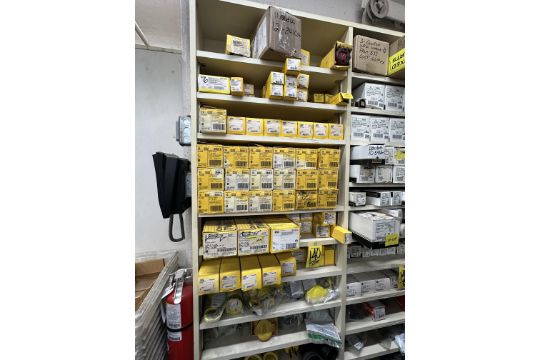 LOT Hubbell assorted twistlocks receptacles,…