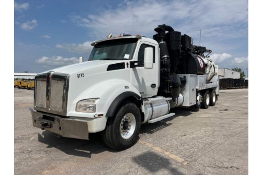 2020 KENWORTH T880 TRI-AXLE HYDROVAC TRK