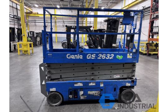 GENIE MODEL GS-2632 24 VOLT ELECTRIC SCISSOR…