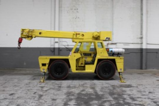 Weekly Material Handling Equipment Auction