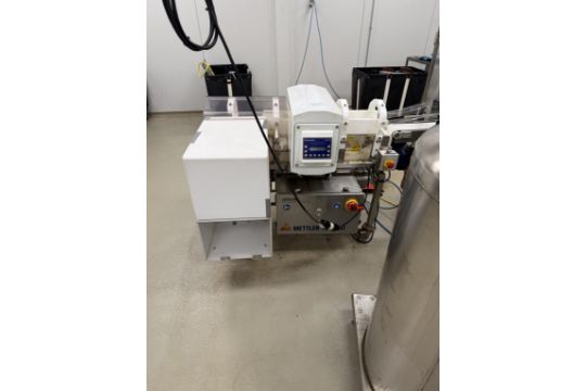 2015 Mettler-Toledo Model V3/R/PW Metal Detector…