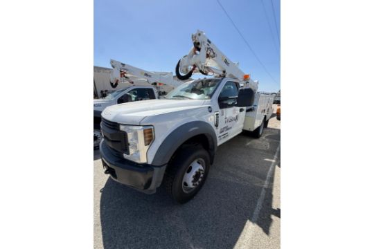 2019 Ford F-550 XL Utility Bucket Truck