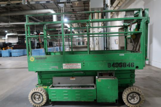 1996 Mayvill Engineering Scissor Lift Mod. 2548HT,…