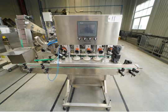 2019 GX-200 AUTOMATIC INLINE SPINDLE BOTTLE CAPPING…