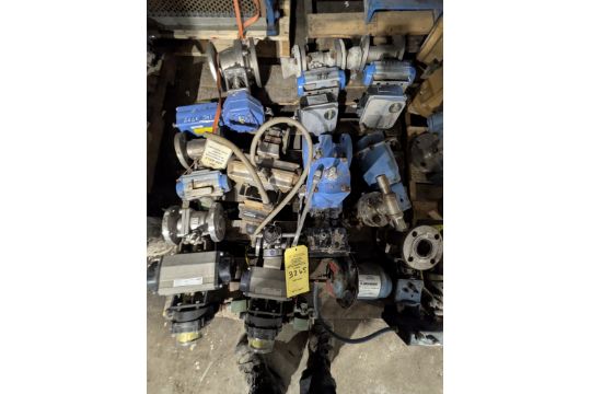 PALLET WITH VARIOUS JAMESBURY SHARPE FLOW-SERVE CF8M…