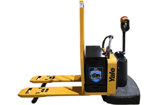 2014 Walkie Yale 6,500lbs Capacity Pallet Cart…