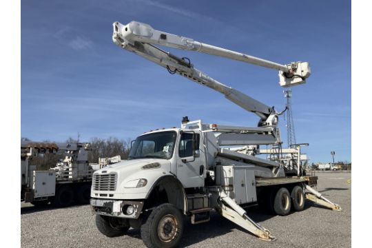 2014 Freightliner 105' Bucket Truck