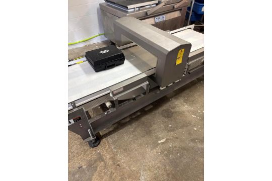 Bunting Magnetics Type MN5.2 CI 700/225, Mfg. 2017,…