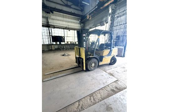 Yale 8,850lb cap Forklift