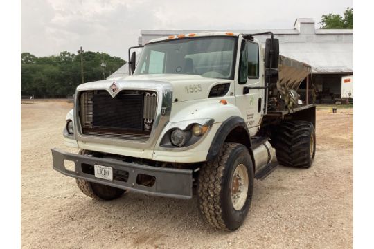 STRONG RUNNER International 7600