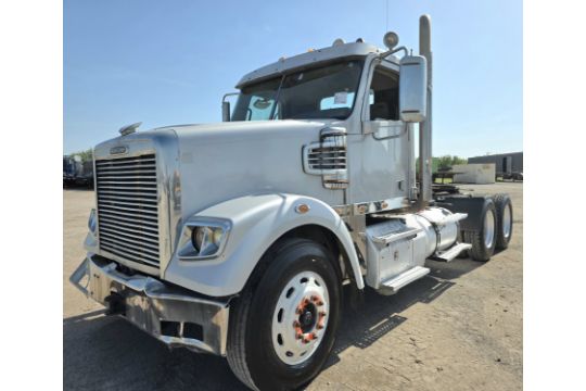 2015 FREIGHTLINER CORONADO 122SD DAYCAB TRUCK