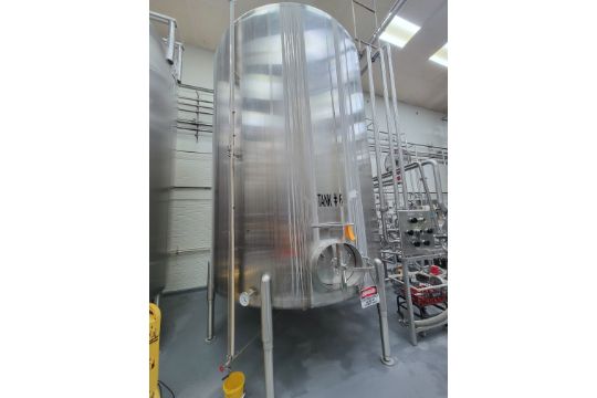 Cherry Burrell 6,000 Gallon Vertical Mix…