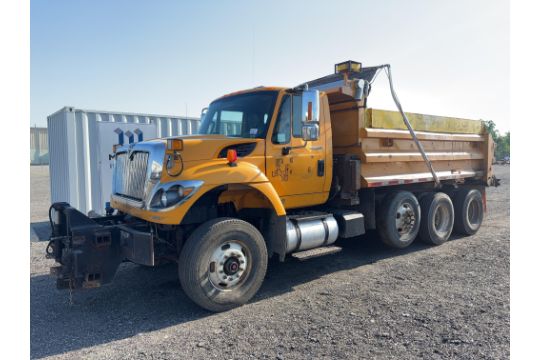 2014 International 7500 15' Tri-Axle Dump Truck