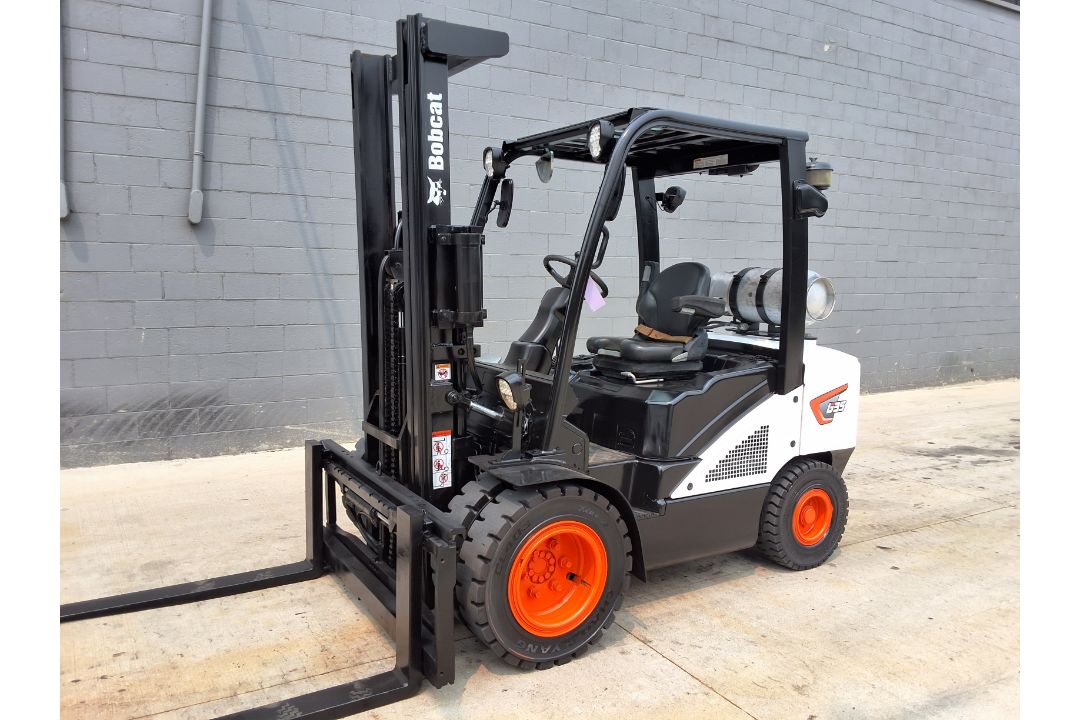 Weekly Material Handling Equipment Auction