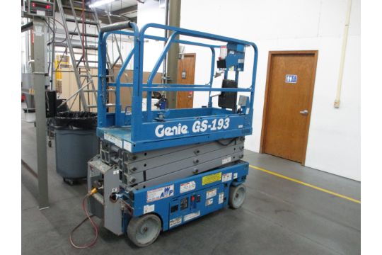 Genie GS-193 Electric Scissor Lift