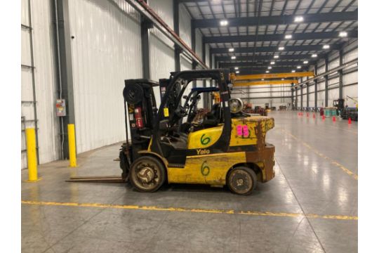 Yale propane gas forklift, model: GLC155VXNEBE088,…