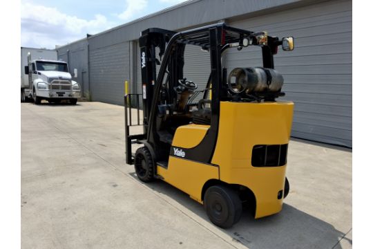 2018 Yale GLC080VX 8,000 LB Cushion Tire…