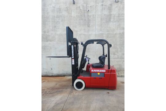 Raymond Model: 445-C35TT 3,500Lb 3-Wheel…