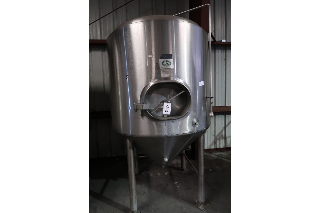 Craft Beer Brewery / '50' Stainless Steel Tanks…