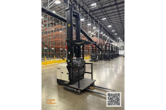 (1) 2012 Crown Order Picker SP3550H-30 *Battery…