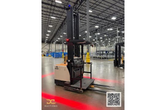 (1) 2014 Crown Order Picker SP4050-30 *Battery…