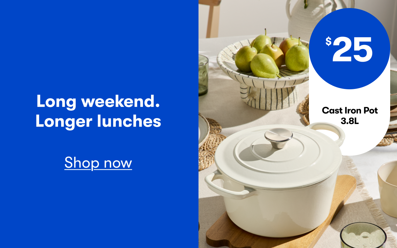 3.8L Cast Iron Pot $25