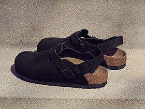 Tokio Suede Black 