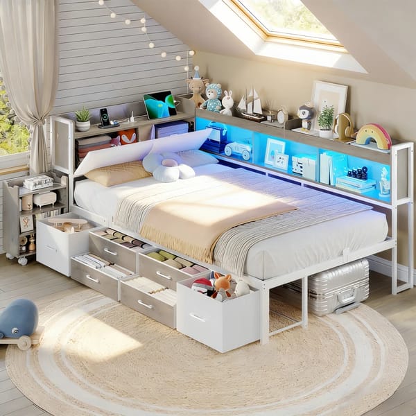 Up to 70% Off Daybeds at Wayfair