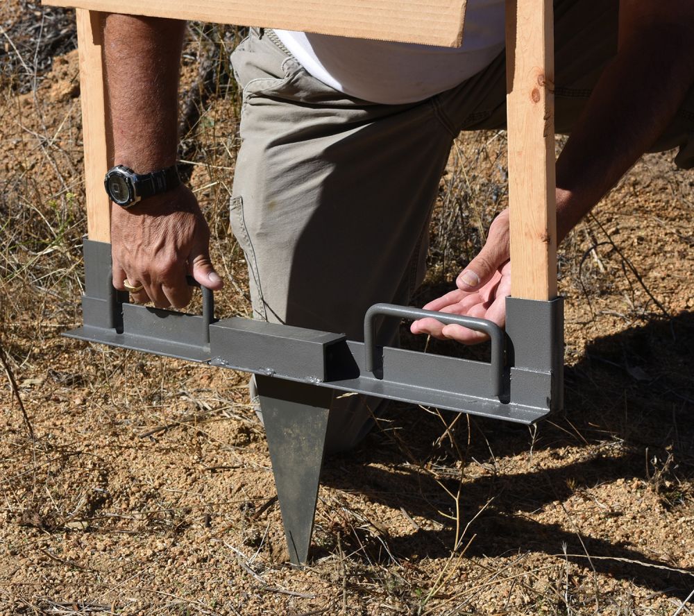 Birchwood Casey BC-2390MTS Metal Stand 24 With Spike