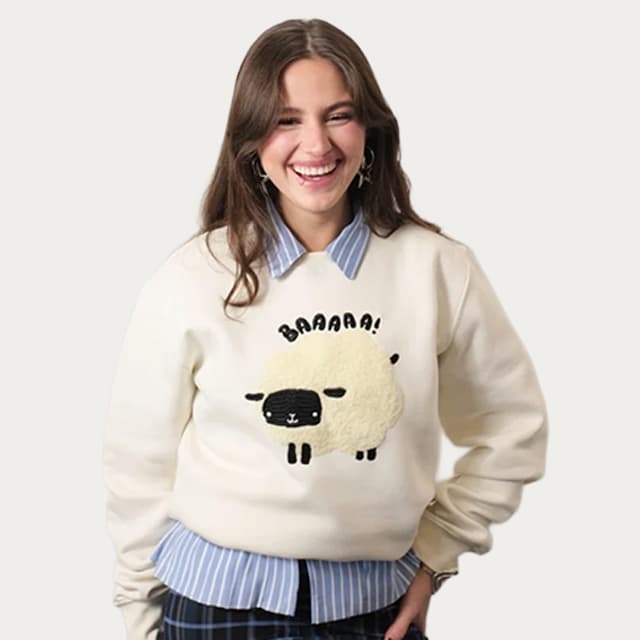 Mundo Moo Unisex Sheep Sweatshirt