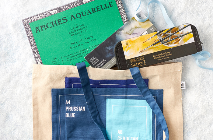 The perfect Christmas treat - Cass Art festive bundles