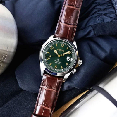 Seiko Prospex Alpinist SPB121J1