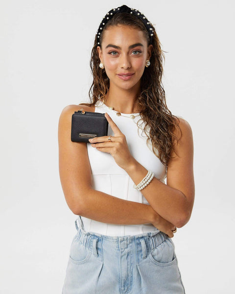 Image of Black And Gold Han Mini Wallet