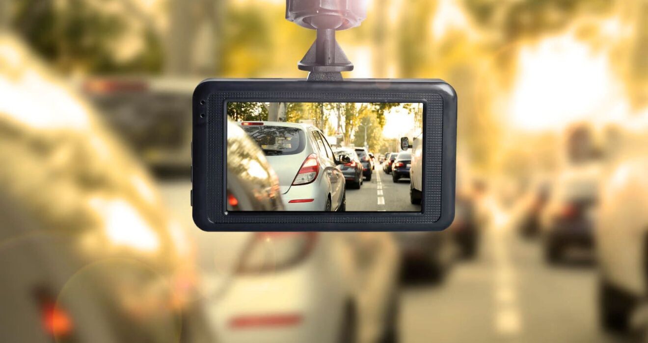 Top 8 cele mai bune camere auto de bord în 2026