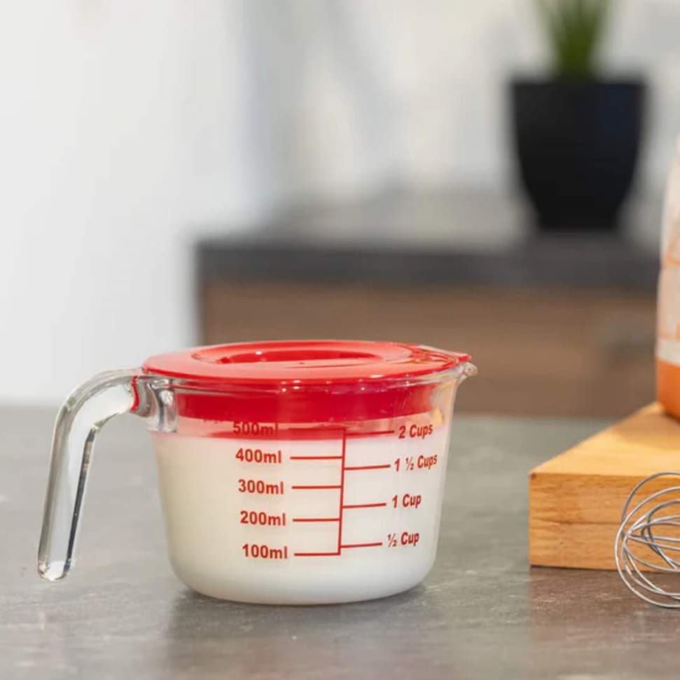 Sareva maatbeker met deksel