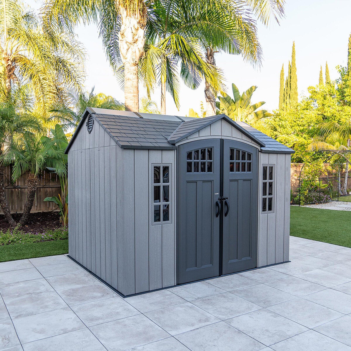 Lifetime, Cobertizo de Almacenamiento Exterior de 2.43 m x 3.04 m